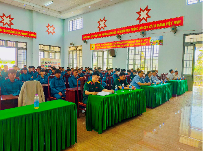 Khai mạc huấn luyện lực lượng dân quân năm thứ nhất